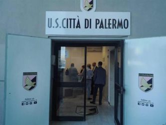 Serie B: nessun passo indietro dalla Lega, Il Palermo condannato alla C