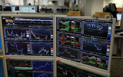 “Effetto Draghi” sui mercati: spread ancora in calo e Piazza Affari vola