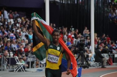 Semenya torna a vincere e accusa la federazione: «Non prenderò mai medicinali»