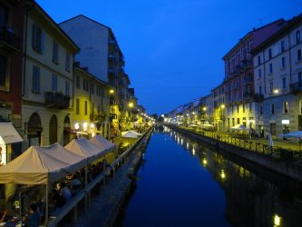 Turista inglese aggredita ai Navigli. «Mi hanno violentata»