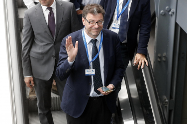 Giorgetti non teme la recessione: «Rischio scongiurato»