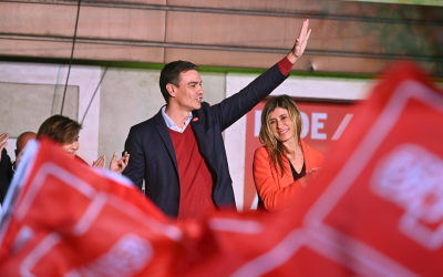 Spagna, vincono i socialisti ma senza maggioranza. Exploit dell’ultradestra