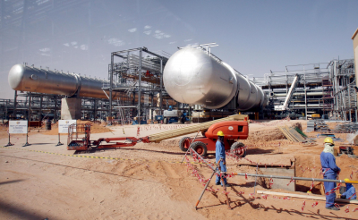 Arabia Saudita, Aramco si quota in Borsa: l’operazione vale 1,5 trilioni di dollari