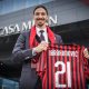 Calcio, Ibrahimovic riabbraccia il Milan: «Non farò la mascotte»