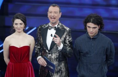 Sanremo 2020, quarta serata live: Bugo abbandona Morgan in diretta, squalificati