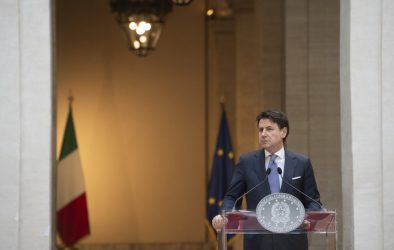 Conte convoca gli Stati Generali: «Al lavoro su Mes, riforma del fisco e ponte sullo Stretto»