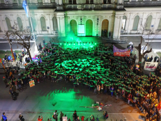 Argentina, l’affondo di Fernández: «Avremo una legge sull’aborto»