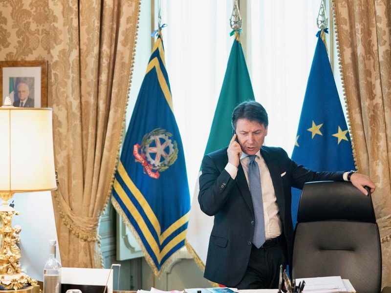 Rimpasto e Recovery plan: le carte di Conte per salvare il governo