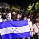 Migranti: novemila in marcia dall’Honduras, scontri in Guatemala