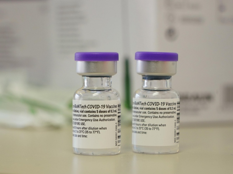 Covid, in Italia slitta il piano vaccinale: priorità ai richiami