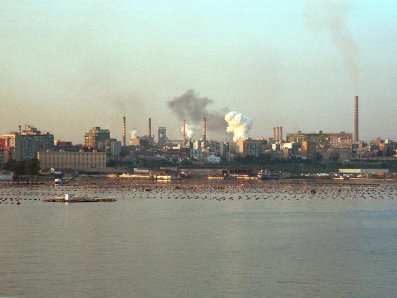 Ex Ilva, “Ambiente svenduto”: chiesti 28 e 25 anni per i fratelli Riva, 5 per Vendola