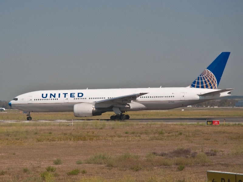Boeing a terra, sospesi i voli dei 777 in Usa, Giappone e Corea