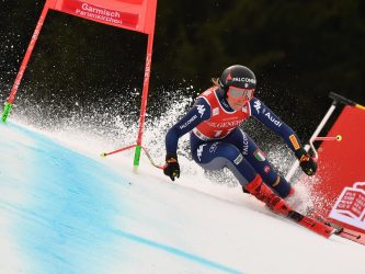 Sci, frattura composta per Sofia Goggia: salterà Cortina