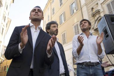 Draghi, il M5S si spacca. E c’è chi parla di scissione