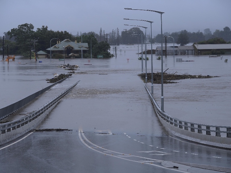Alluvione in Australia, migliaia di persone evacuate, non risultano vittime