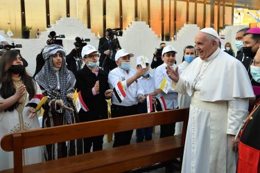 Iraq, Papa Bergoglio: «Ricostruire e perdonare»