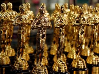Oscar 2021, premiazione in presenza: i candidati sono «lavoratori essenziali»