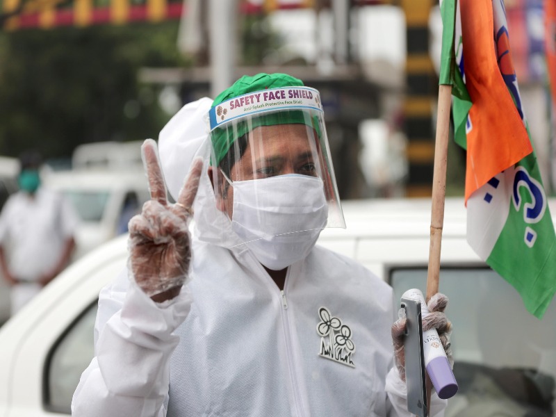 Pandemia e crisi politica, l’India in bilico: il premier Modi cerca la svolta