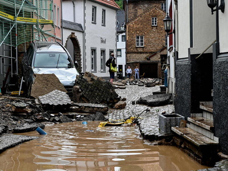 Maltempo, flagellato il Nord Europa: più di 100 morti e 1000 dispersi