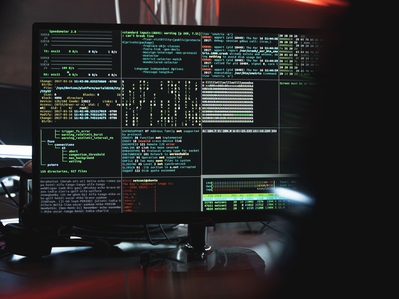 Da Equalize all’ex banchiere-spia: attacchi informatici in aumento in Italia, tra hacker e violazioni privacy