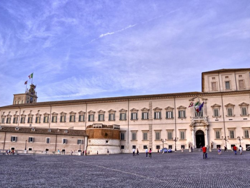 Quirinale, vincono le schede bianche. Salvini: “Domani proposta del centrodestra”