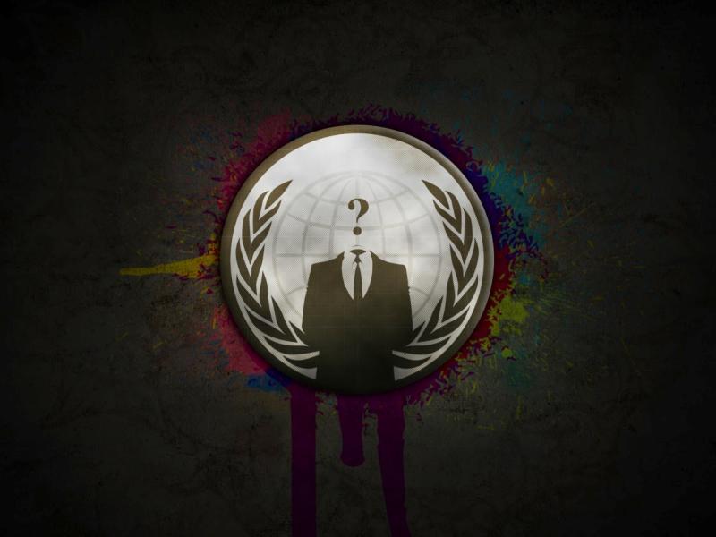 Ucraina, Anonymous dichiara guerra a Putin. Facebook e Twitter contro gli hacker russi