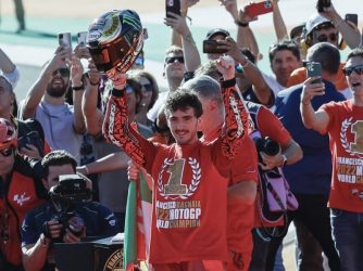 MotoGP, orgoglio italiano: Bagnaia e Ducati sul tetto del mondo