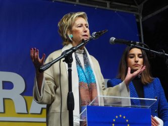 Regionali Lombardia, Moratti candidata con Azione-Iv