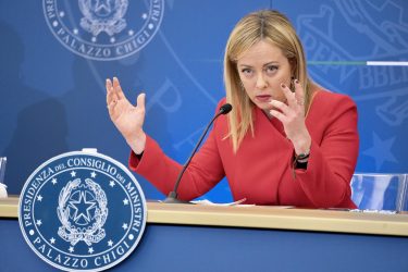 Flat tax e taglio del cuneo fiscale. Bonomi: «Interventi deboli»