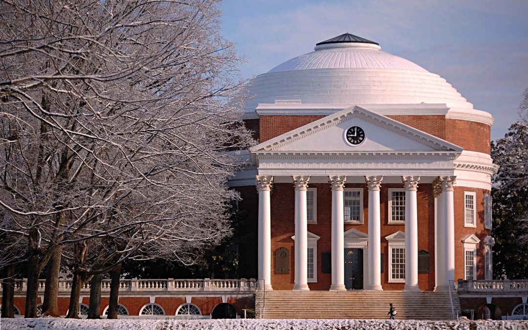 Virginia, sparatoria nel campus universitario. Tre morti, attentatore in fuga