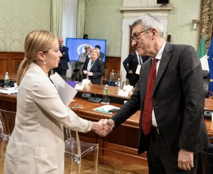 Primo incontro Meloni-sindacati. La premier: lavoro è priorità del governo