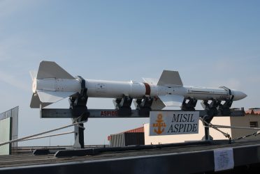 Verso nuove armi italiane all’Ucraina, forse anche missili Aspide