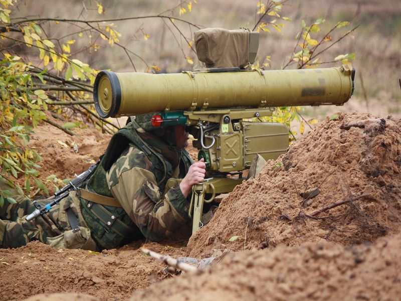 Tank a Zelensky, la risposta di Putin: missili su Kiev