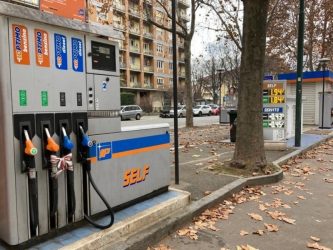 Tabarelli: «Caro benzina? Nessuna speculazione, i prezzi attuali sono ottimali»
