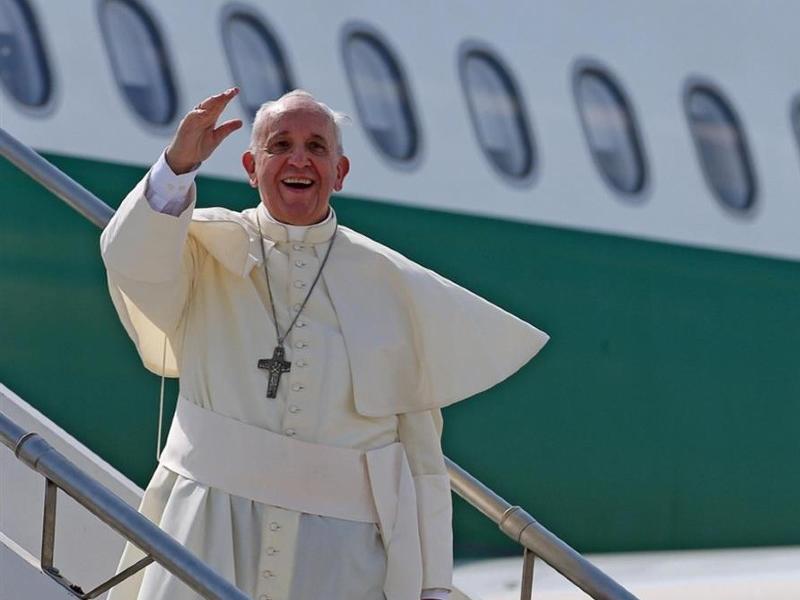 Papa Francesco, la prima notte al Gemelli è «trascorsa bene»