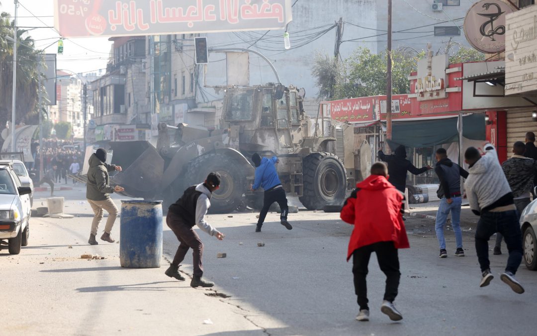 Raid dell’esercito israeliano a Jenin: vittime fra i civili