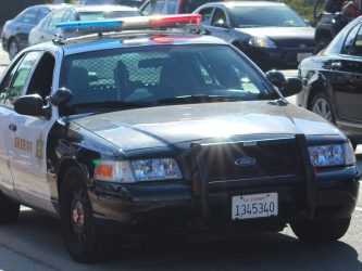 Los Angeles, vescovo trovato morto in casa. La polizia: “È omicidio”