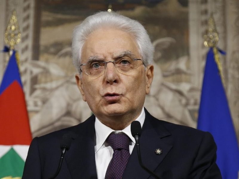 Mattarella: «L’Europa si assuma la responsabilità di gestire il fenomeno migratorio»