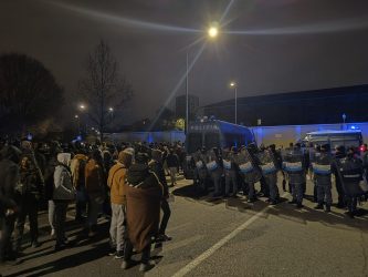 Immigrazione, caos in via Cagni. Proteste anche in via Corelli