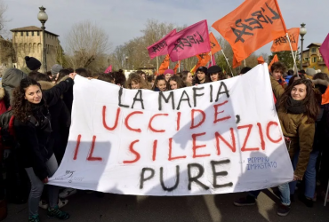Milano, maxi corteo per ricordare le vittime della criminalità organizzata