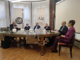 Giornalisti, de Bortoli: Chat GPT può aiutarci, non sostituirci