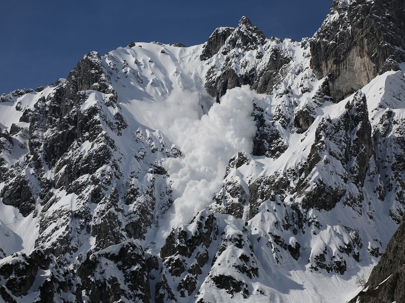 Courmayeur, la valanga in Val Veny fa due morti