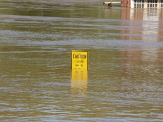 Emilia Romagna, la pioggia si ferma ma resta l’allarme