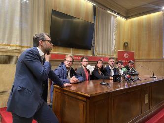 Gli studenti incontrano i rettori e il Comune di Milano: buone le proposte, ora bisogna agire