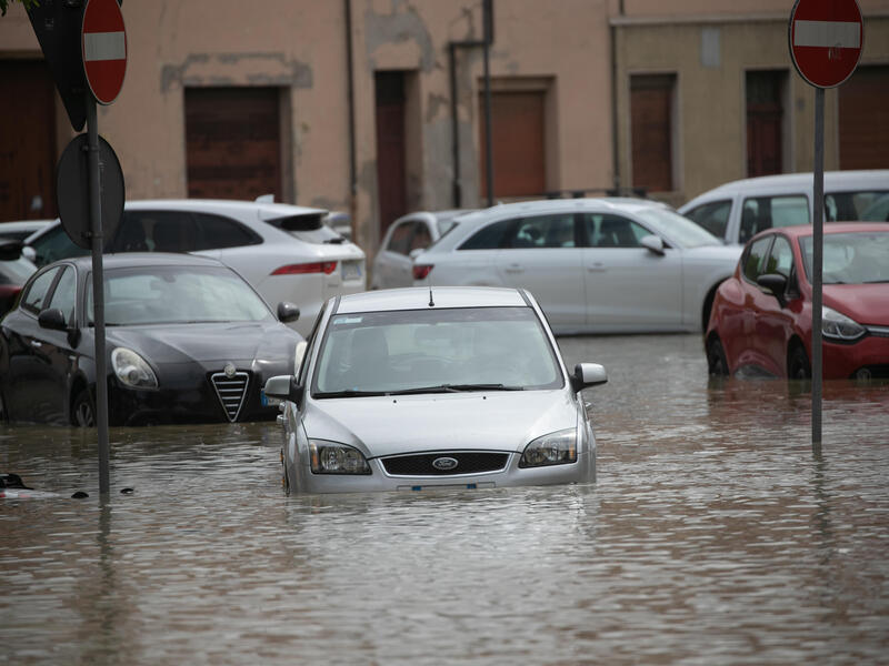 Emilia-Romagna, Bonaccini: danni per miliardi di euro. Allerta rossa prorogata