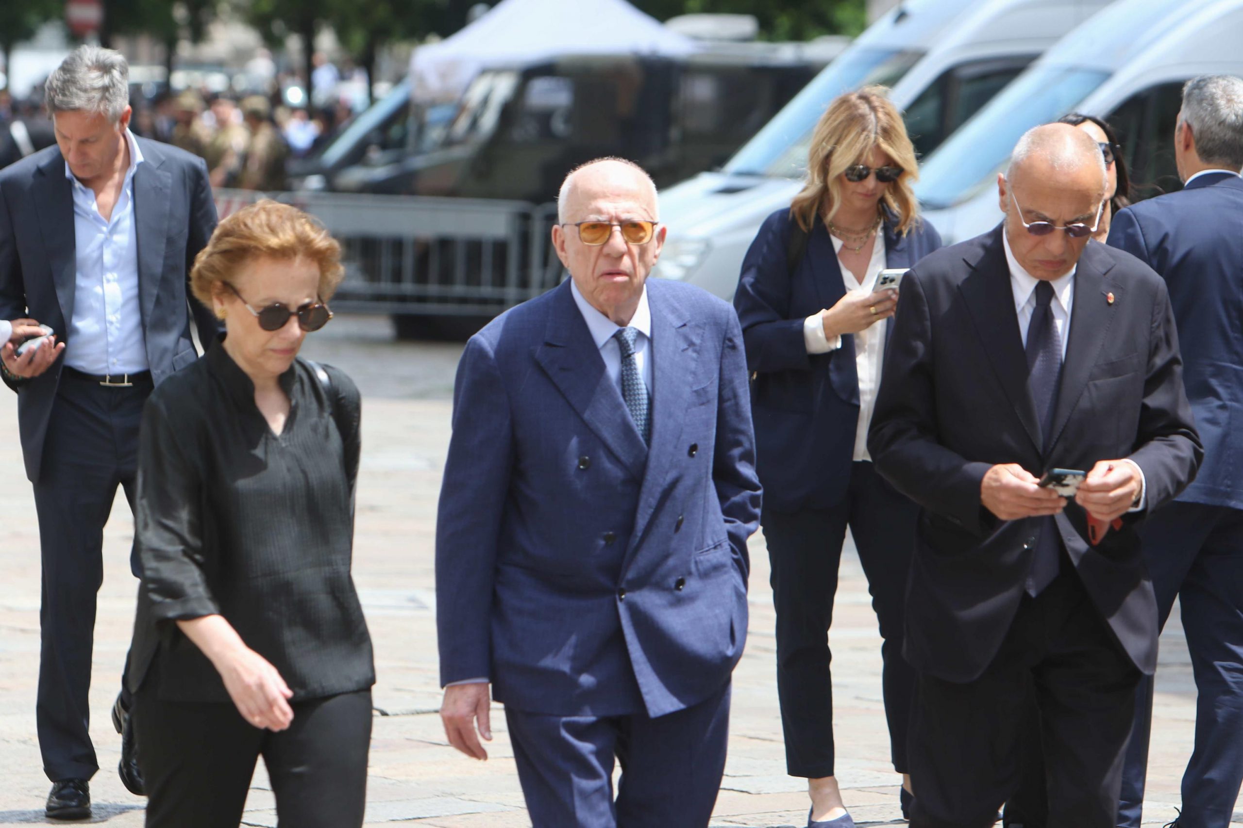 Fedele Confalonieri, il più grande amico di Silvio Berlusconi. Da sempre al suo fianco, dai primi terreni sui quali costruire fino all’ultimo giorno. Attualmente presidente della Me
