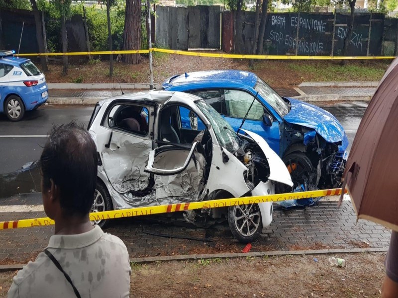 Bambino morto a Roma: indagato lo youtuber alla guida del suv