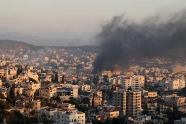 Raid dell’esercito israeliano a Jenin: almeno 7 morti e 30 feriti