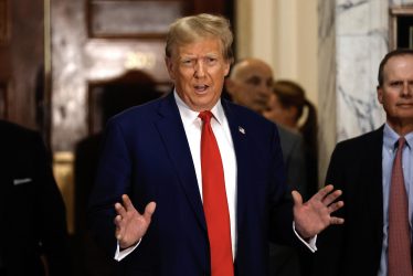 USA 2024, al via le primarie in Iowa. Trump: «Ci riprenderemo la Casa Bianca»