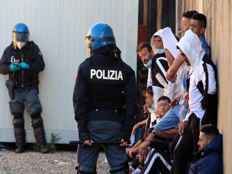 Migranti: Cassazione, sulla garanzia finanziaria decida la Corte Europea